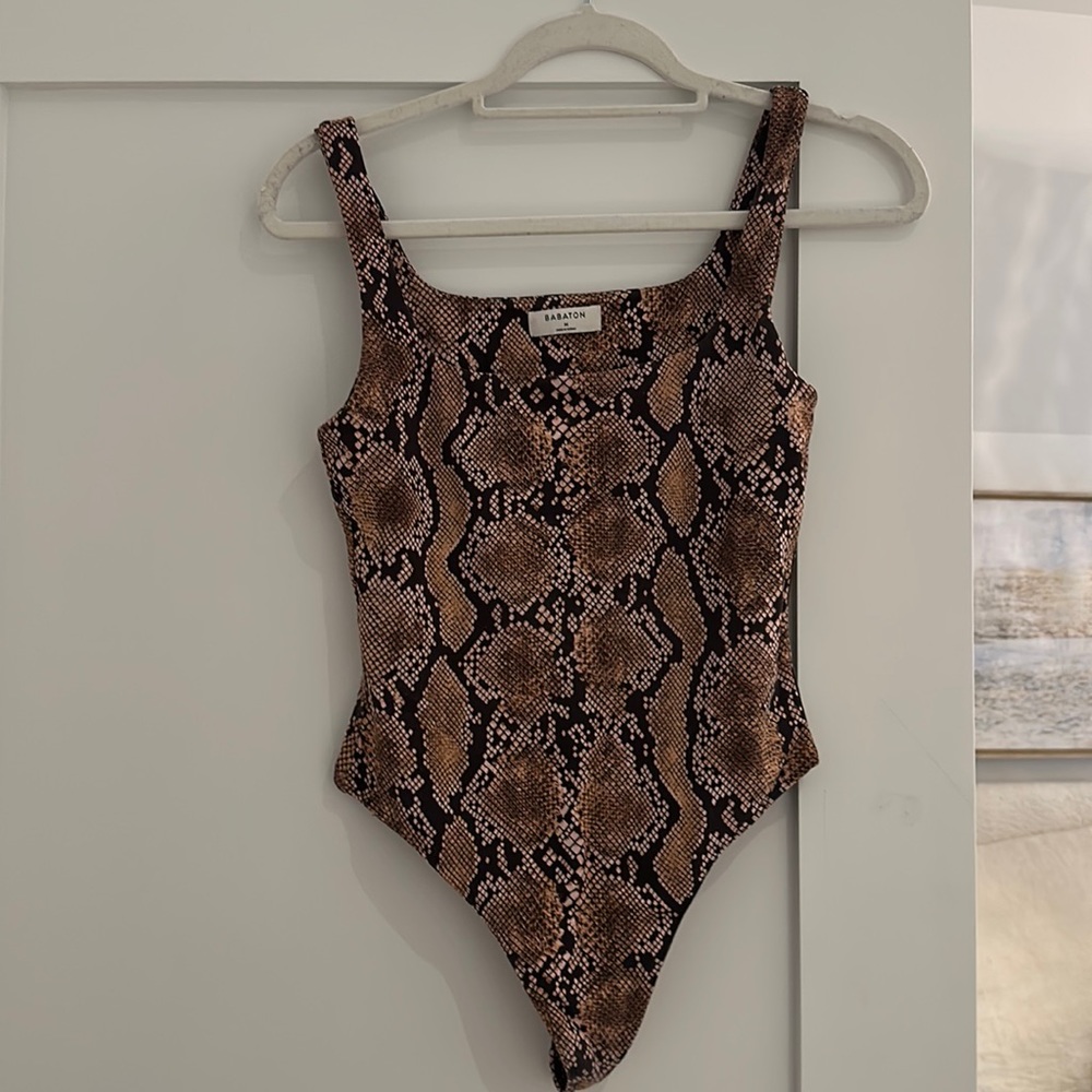 Babaton Contour Bodysuit - snakeprint